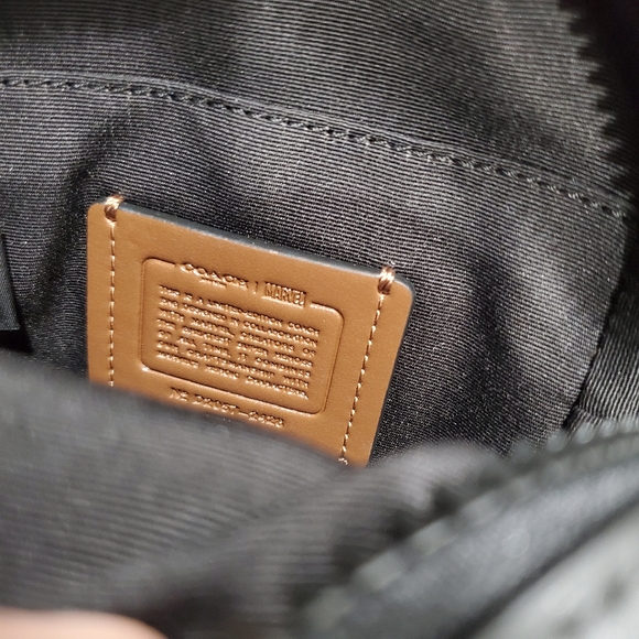 Coach X Marvel Terrain Crossbody:Black Panther - Picture 2 of 12